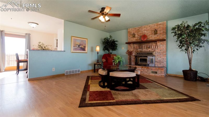 6145 La Costa Rd, Colorado Springs, CO 80927