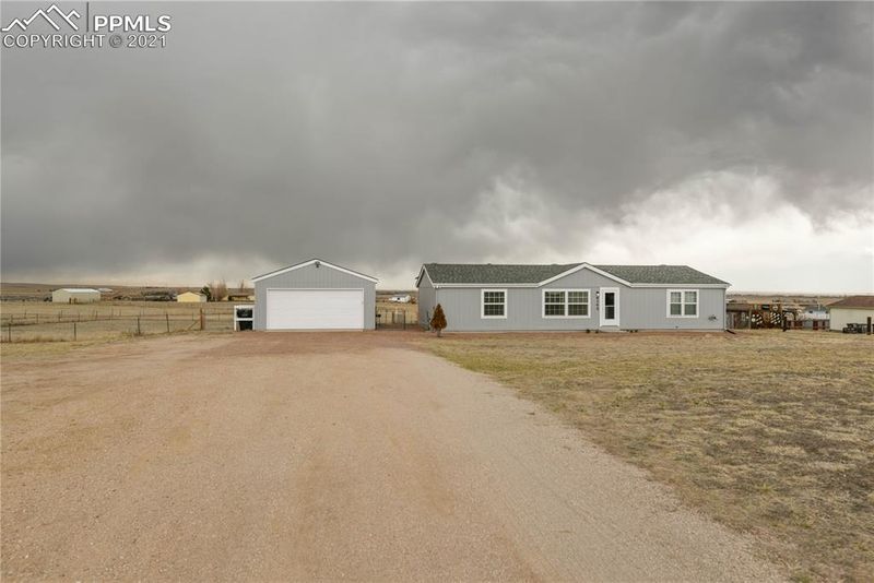 6145 Southfork Dr, Peyton, CO 80831