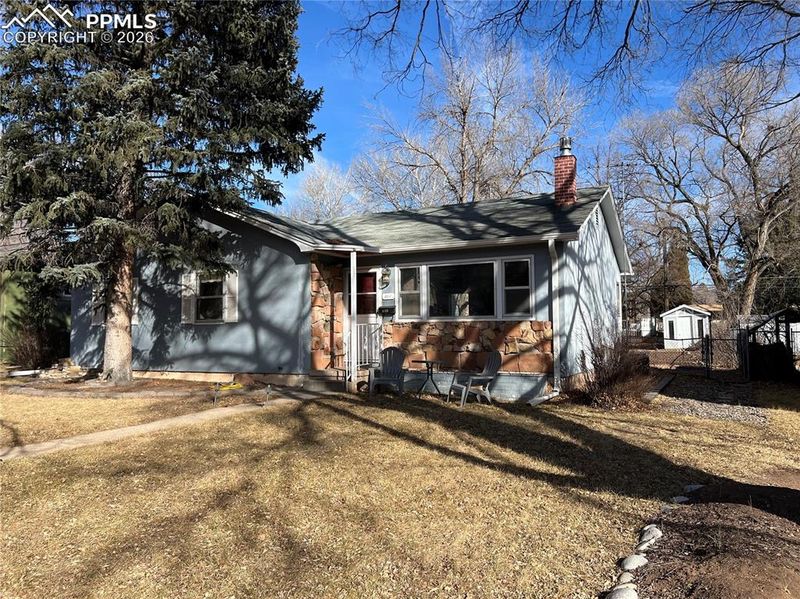 615 Echo Ln, Colorado Springs, CO 80904