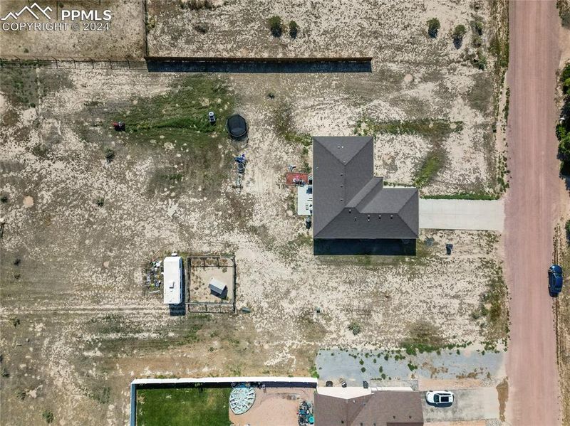 615 E Mcclave Dr, Pueblo, CO 81007