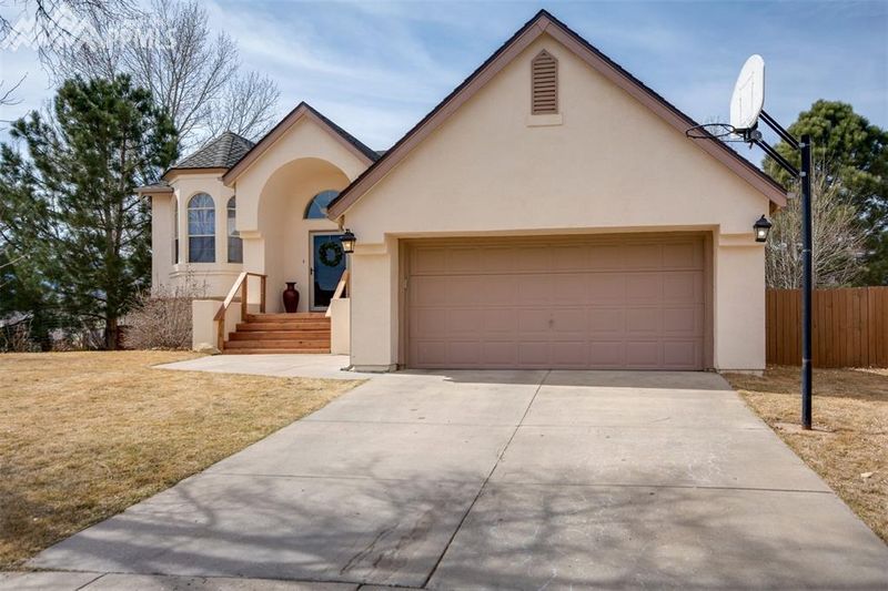6150 Rabbitears Ct, Colorado Springs, CO 80919
