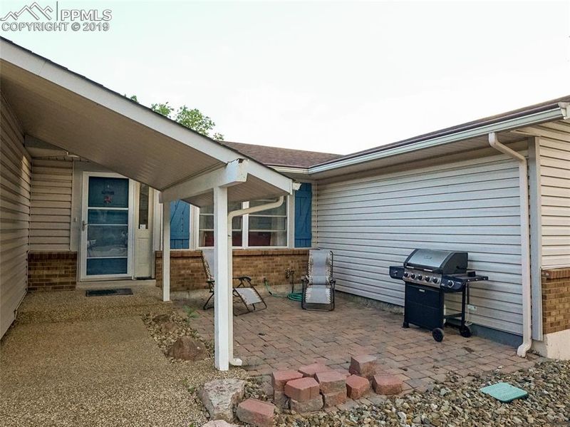 6150 Vadle Ln, Colorado Springs, CO 80918