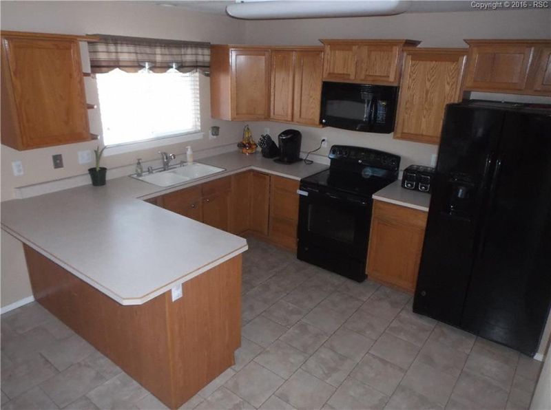 6151 Scout Dr, Colorado Springs, CO 80923