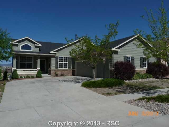 6152 Gunslinger Dr, Colorado Springs, CO 80923