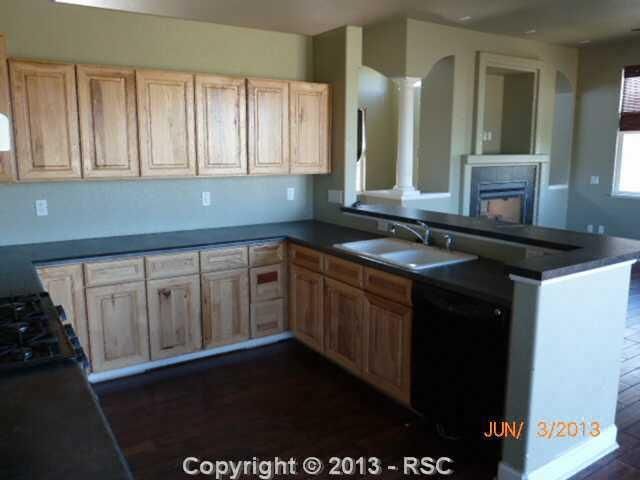 6152 Gunslinger Dr, Colorado Springs, CO 80923
