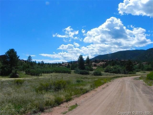6152 Olympic Ct, Larkspur, CO 80118