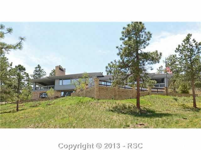 6160 S Pike Dr, Larkspur, CO 80118