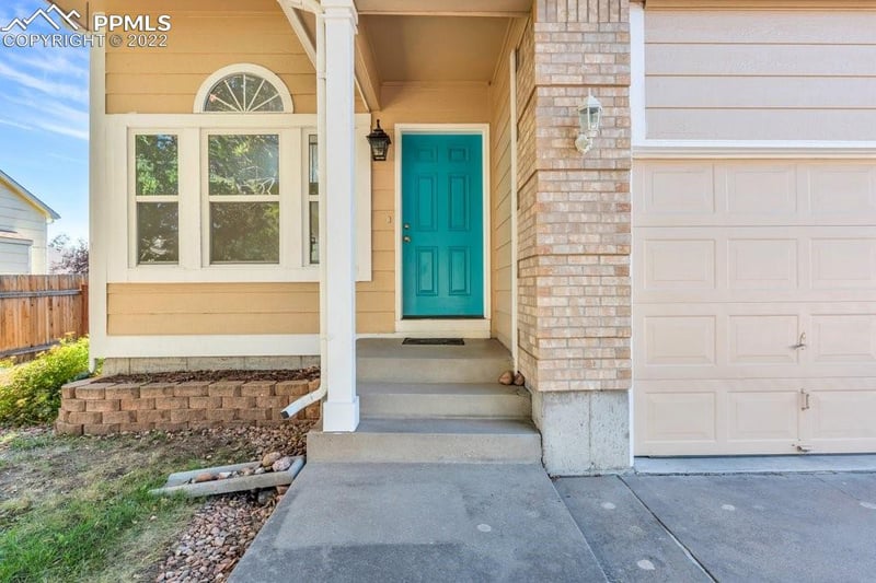 6165 Catskill Ln, Colorado Springs, CO 80918
