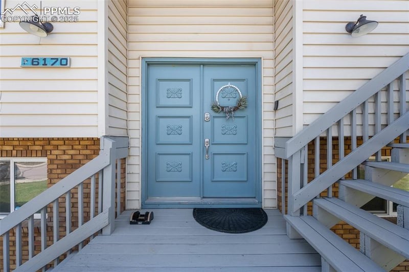 6170 Castlewood Ln, Colorado Springs, CO 80918