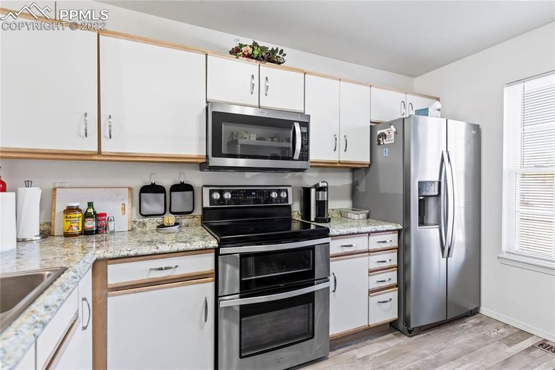 6170 Colony Cir, Colorado Springs, CO 80919