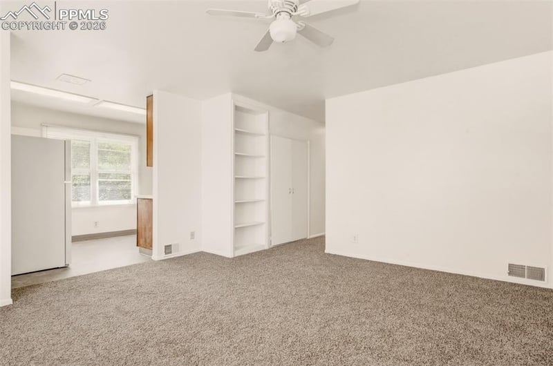 618 Prospect Lake Dr, Colorado Springs, CO 80910