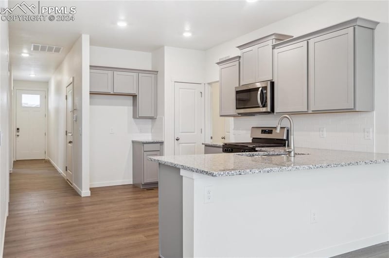 6187 Alpine Ridge Dr, Colorado Springs, CO 80925