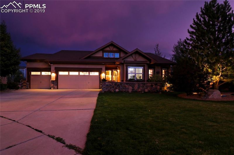 619 Burke Hollow Dr, Monument, CO 80132