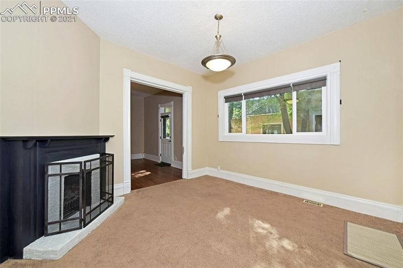 619 Spruce St, Colorado Springs, CO 80905