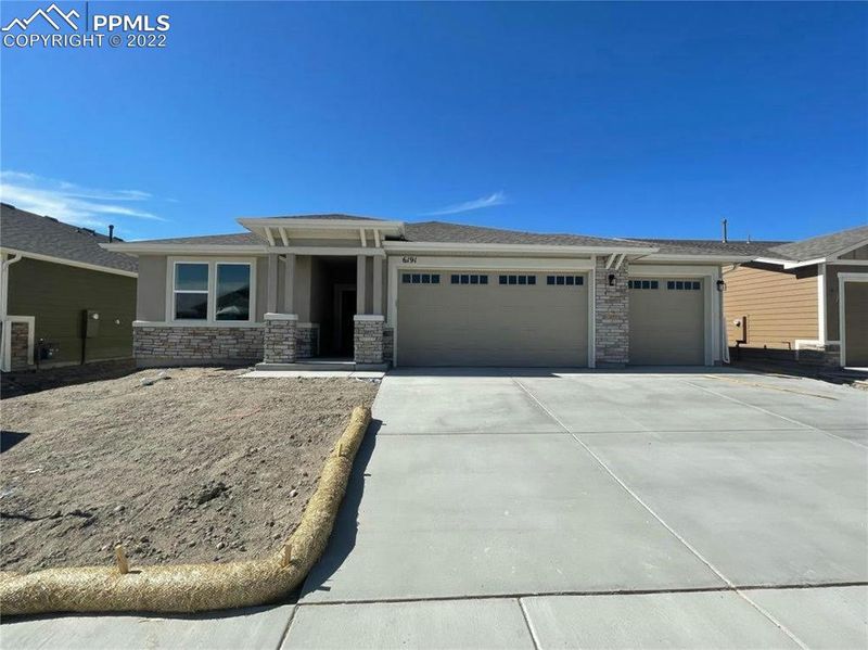 6191 Harmonica Arch Dr, Colorado Springs, CO 80924