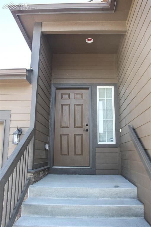 6196 San Mateo Dr, Colorado Springs, CO 80911