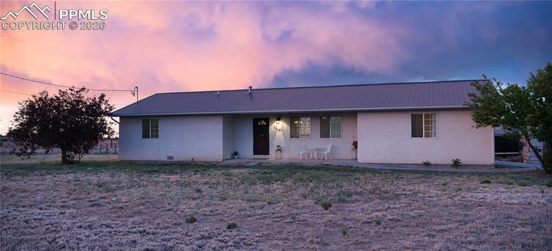 62 9th Ave, Penrose, CO 81240