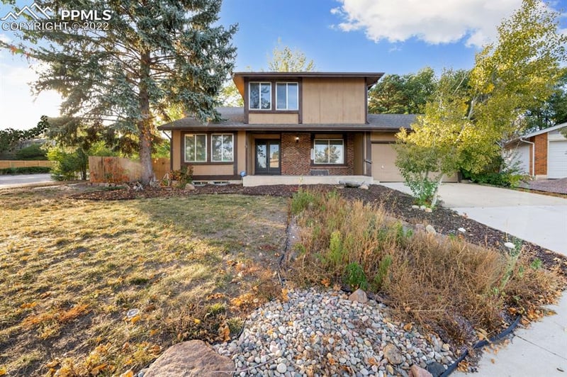 620 Cheyenne Mountain Blvd, Colorado Springs, CO 80906