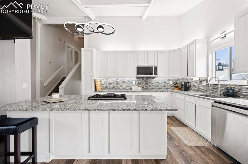 6205 Mach 1 Dr, Colorado Springs, CO 80918