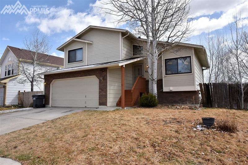6215 Fall River Dr, Colorado Springs, CO 80918