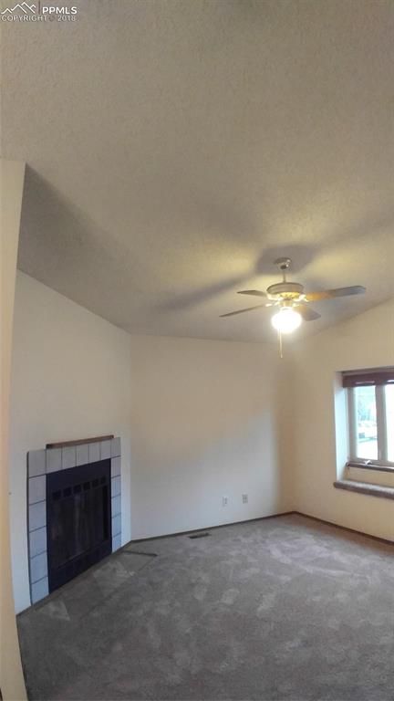 6222 Chantilly Pl, Colorado Springs, CO 80922