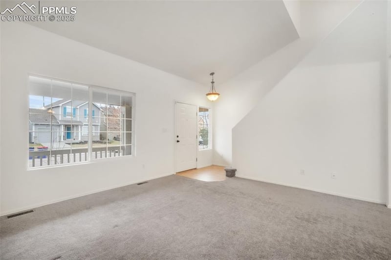 6226 Scottsbluff Dr, Colorado Springs, CO 80923 | MLS# 6570792 | Great ...