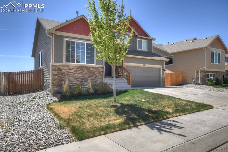 6227 San Mateo Dr, Colorado Springs, CO 80911