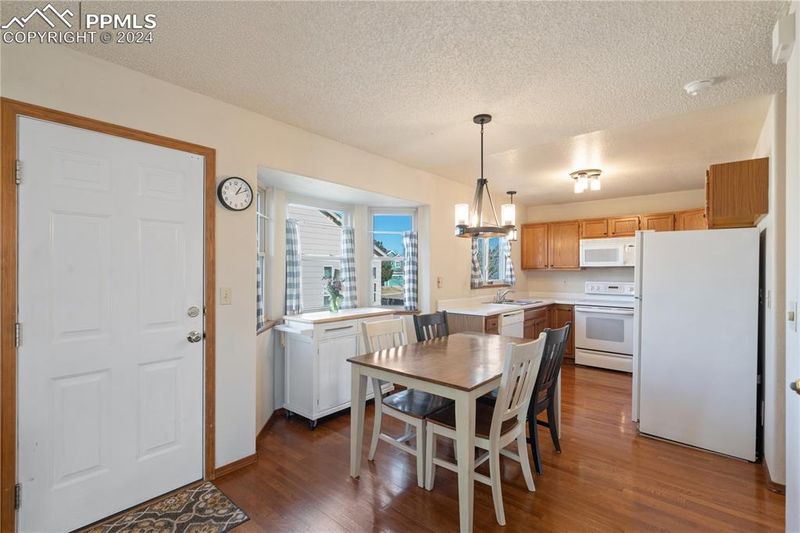 6230 Flat Iron Ct, Colorado Springs, CO 80922