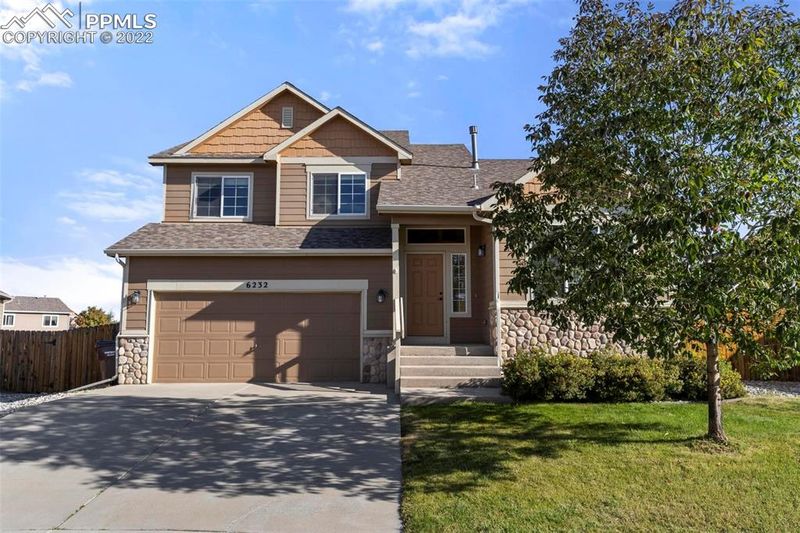 6232 Dancing Sky Dr, Colorado Springs, CO 80911