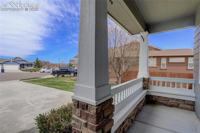 6232 Tin Star Dr, Colorado Springs, CO 80923