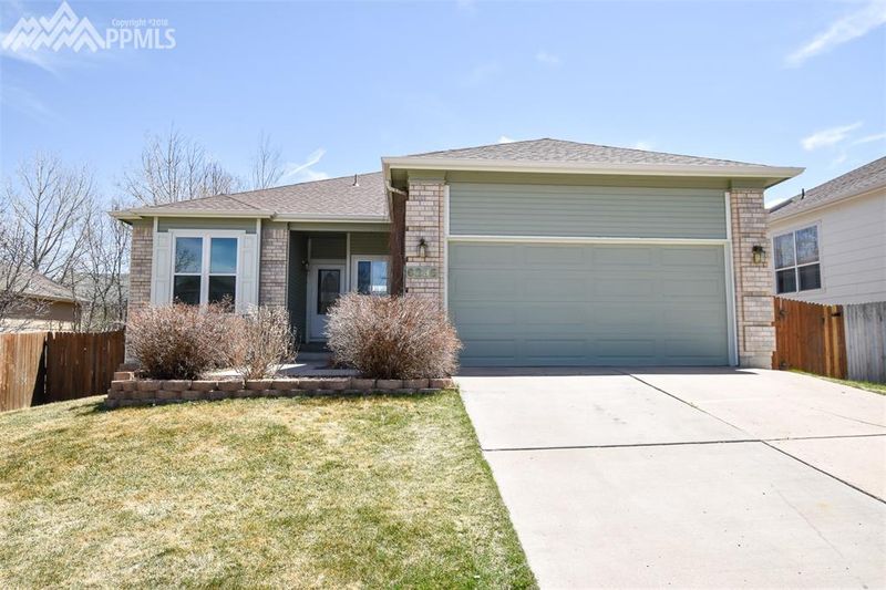 6235 Gemfield Dr, Colorado Springs, CO 80918