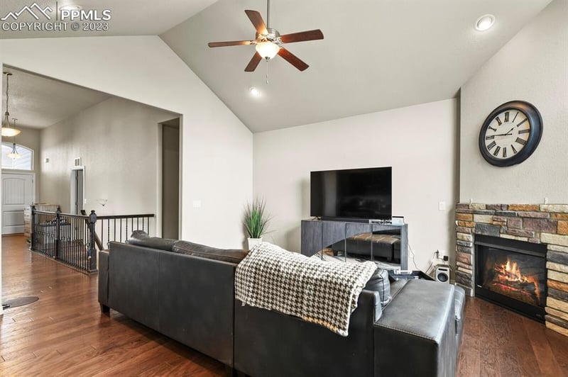 6238 Jorie Rd, Colorado Springs, CO 80927