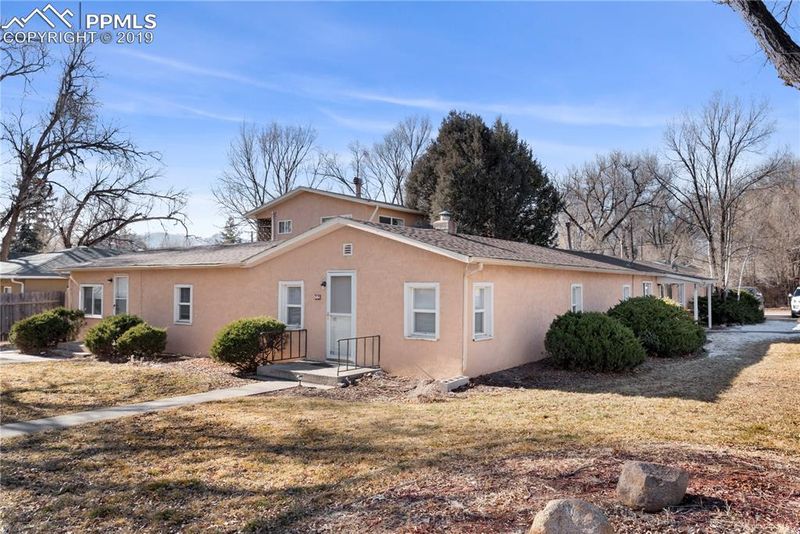 624 Prairie Rd, Colorado Springs, CO 80909