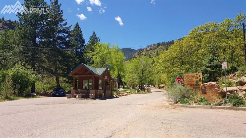 6249 Derby Rock Loop, Manitou Springs, CO 80829