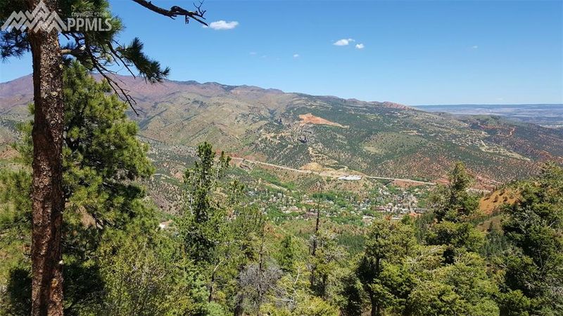 6249 Derby Rock Loop, Manitou Springs, CO 80829