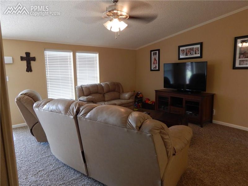 625 Chippewa St, Kiowa, CO 80117