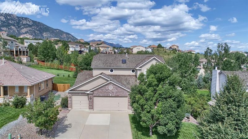 6250 Farthing Dr, Colorado Springs, CO 80906