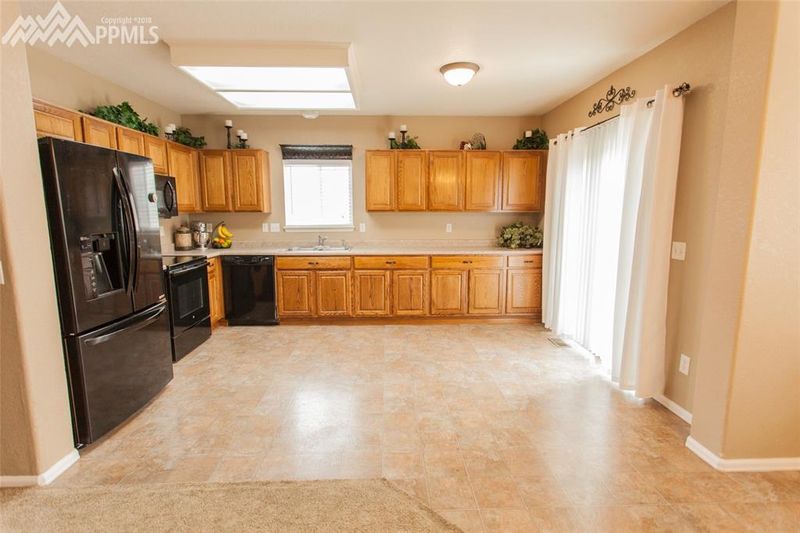 6250 Hartman Dr, Colorado Springs, CO 80923