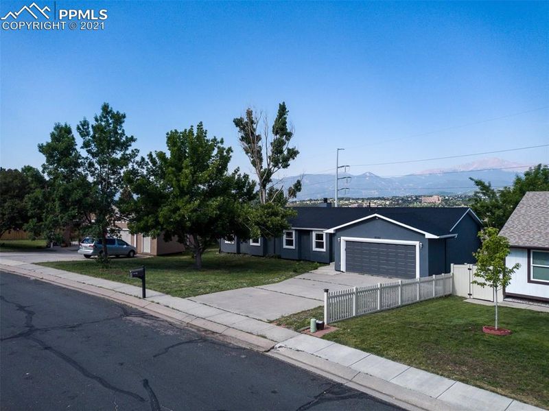 6250 Pulpit Rock Dr, Colorado Springs, CO 80918