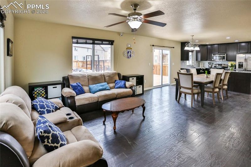 6251 Pilgrimage Rd, Colorado Springs, CO 80925