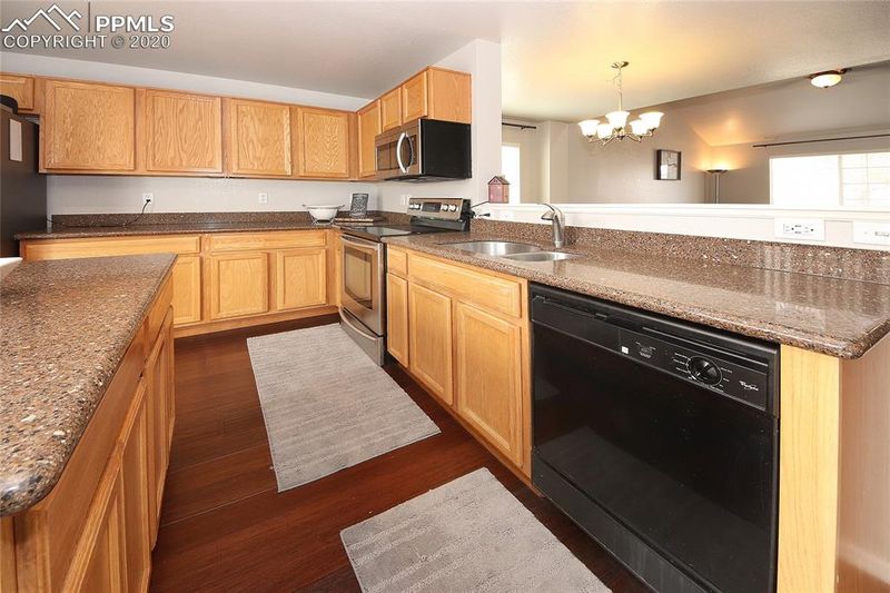 6253 Baxter Dr, Colorado Springs, CO 80923