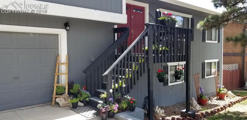 6255 Eagles Nest Dr, Colorado Springs, CO 80918
