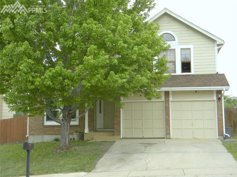 6255 Fall River Dr, Colorado Springs, CO 80918