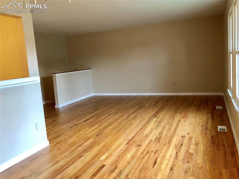 626 Bickley St, Colorado Springs, CO 80911