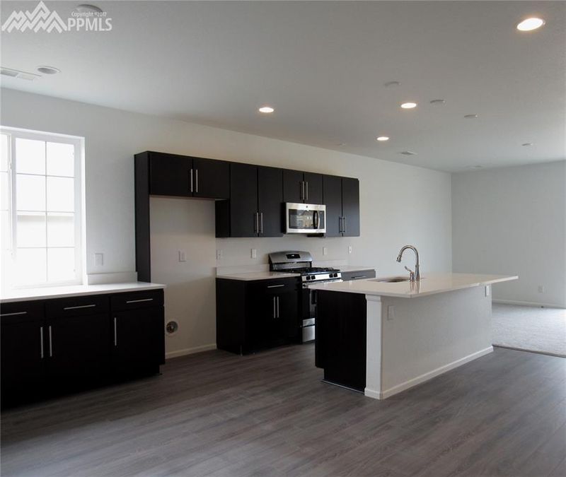 6262 Anders Ridge Ln, Colorado Springs, CO 80923
