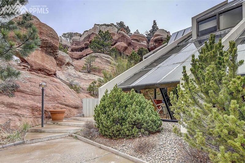 6277 Apache Dr, Larkspur, CO 80118