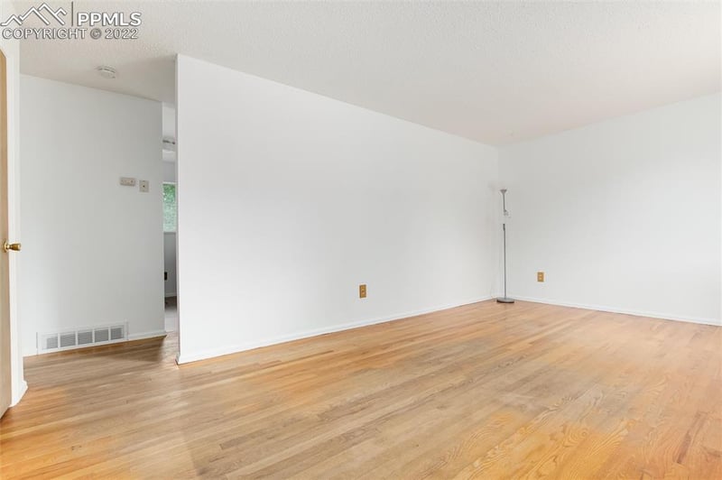 628 Bridger Dr, Colorado Springs, CO 80909