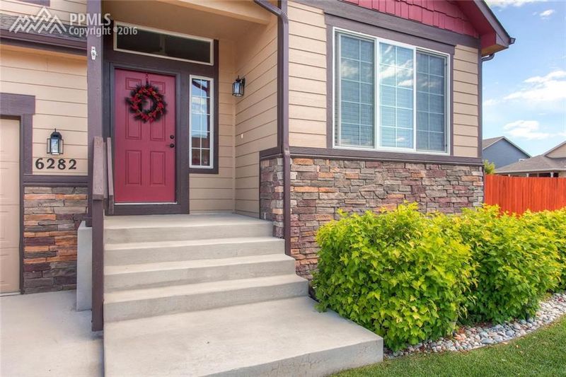 6282 Dancing Sky Dr, Colorado Springs, CO 80911