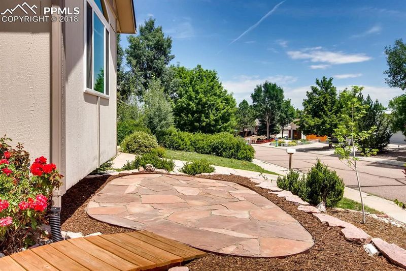 6290 Montarbor Dr, Colorado Springs, CO 80918