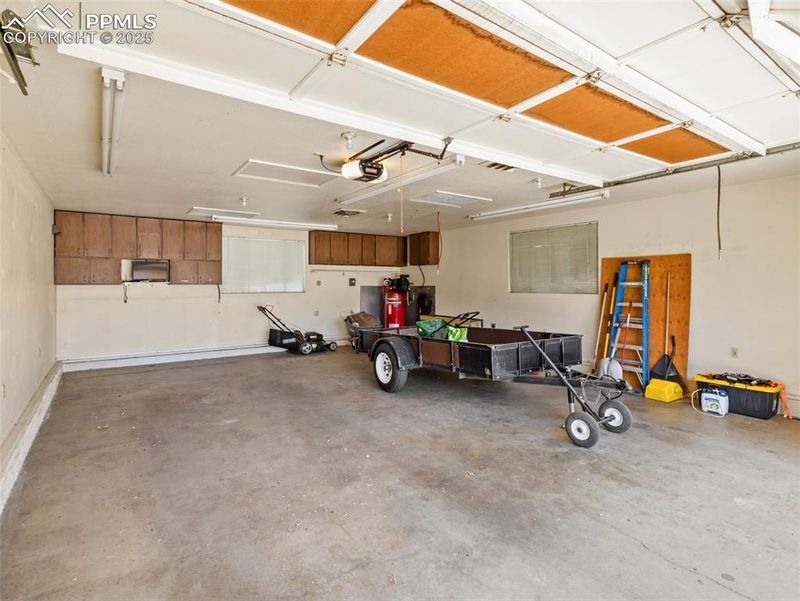 63 Radcliff Ln, Pueblo, CO 81005